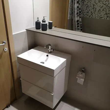 Beachfront Amazing New Лимасол